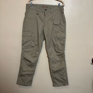 5.11 Tactical Mens Duty Pants Cargo TDU Uniform‎ Trousers 32 x 30 Inseam 29 1/2"